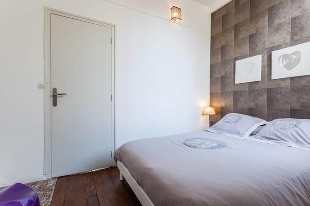 Les Appartements De Champagne Remeš Pokoj fotografie